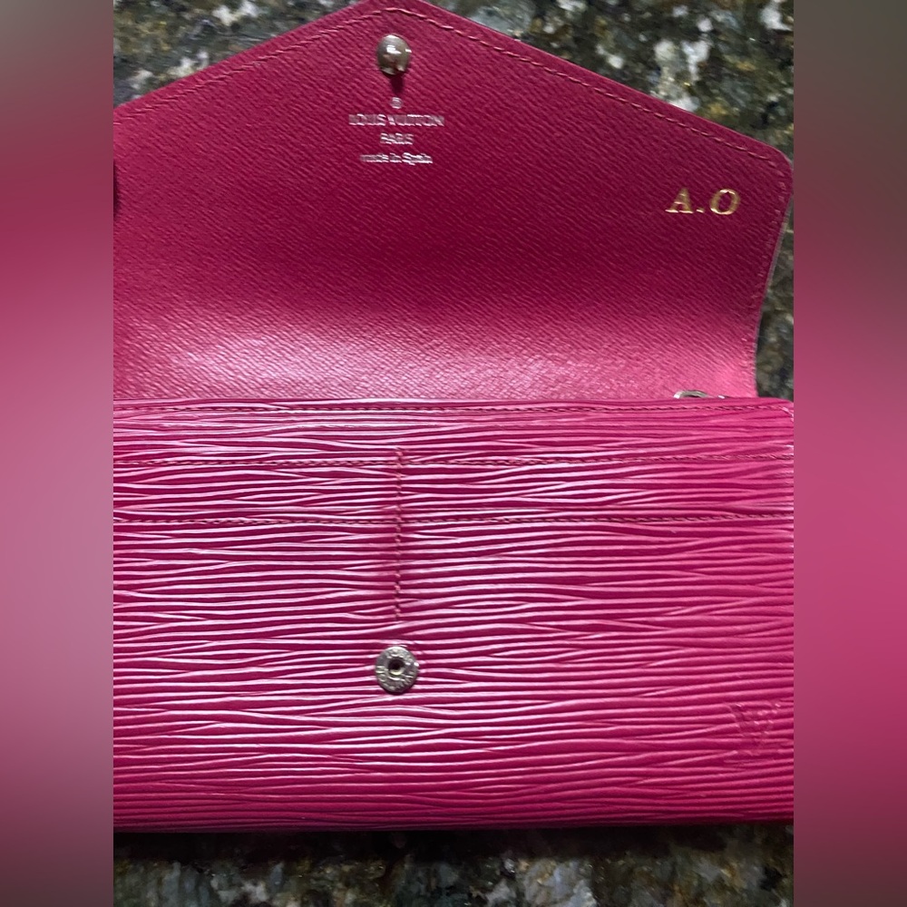 Louis Vuitton Sarah epi leather wallet - Picture 13 of 13